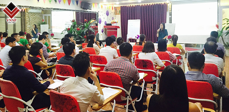 xây dựng hệ thống nhân sự chuyên nghiệp