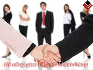 ky-nang-giao-tiep-voi-khach-hang